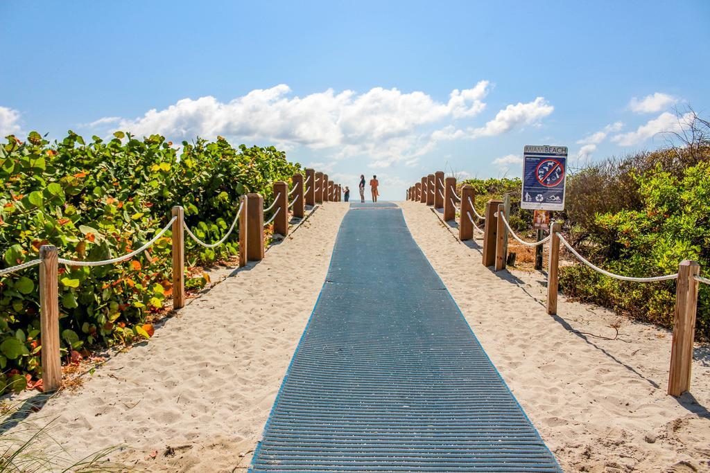 Ocean Walk Apartments Майами-Бич Экстерьер фото