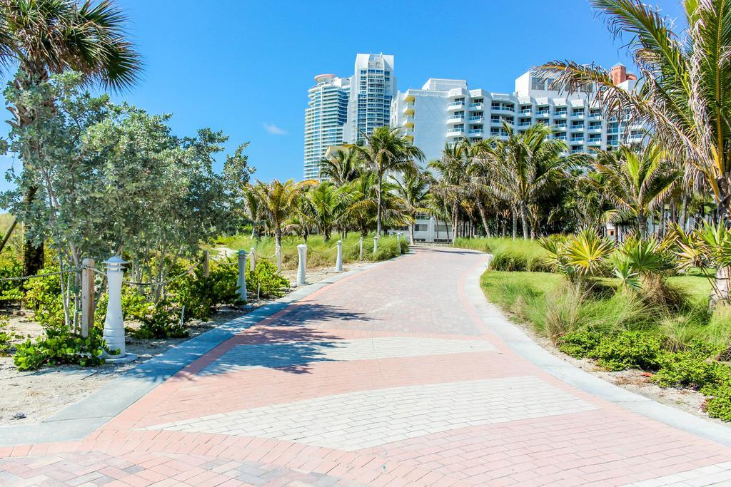 Ocean Walk Apartments Майами-Бич Экстерьер фото