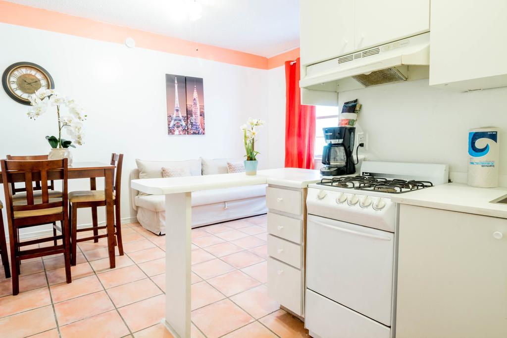 Ocean Walk Apartments Майами-Бич Экстерьер фото